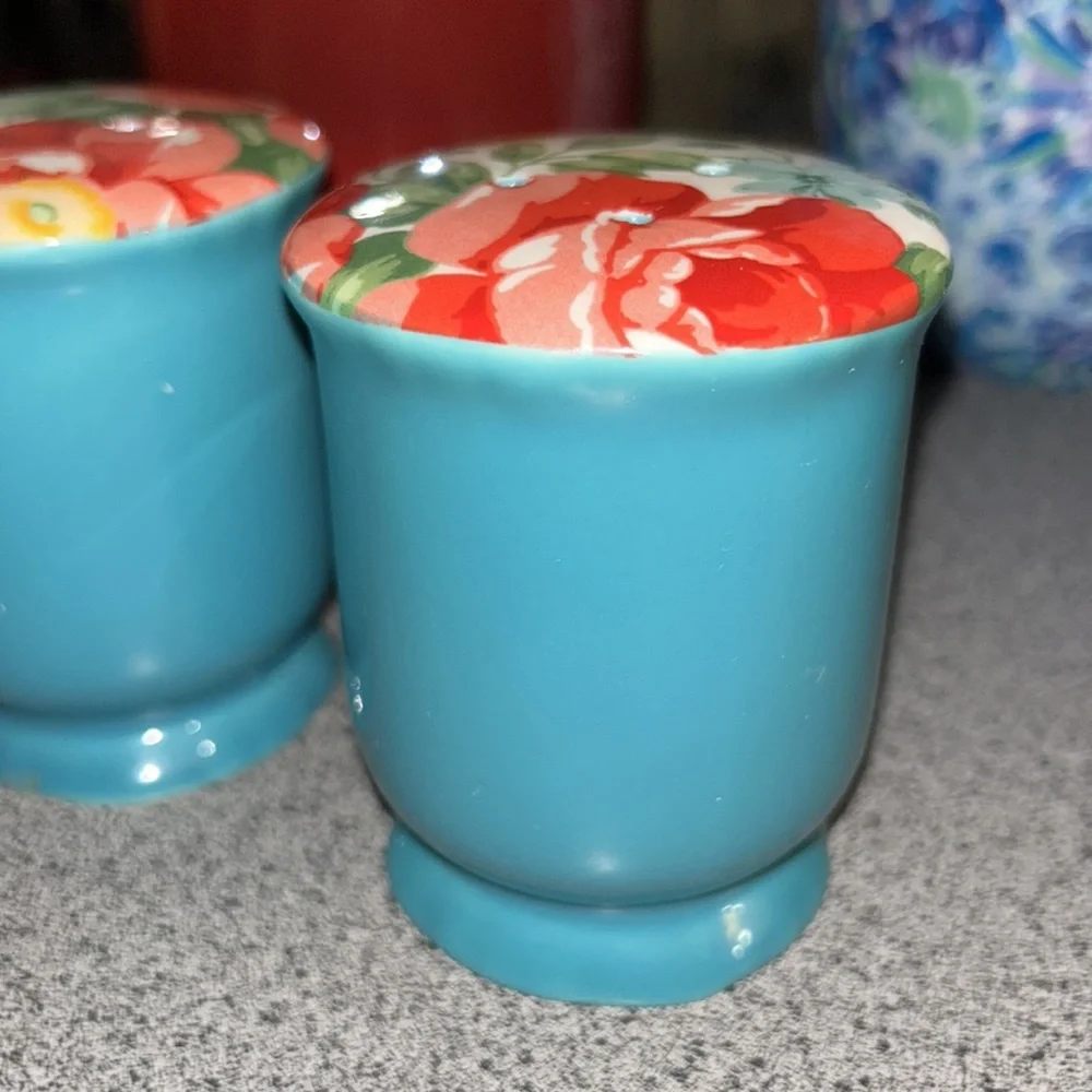 Pioneer Woman Salt and Pepper shakers with floral print top